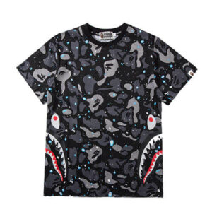 A BATHING APE SPACE CAMO SIDE SHARK T-SHIRT